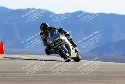 media/Jan-08-2022-SoCal Trackdays (Sat) [[1ec2777125]]/Turn 9 (125pm)/